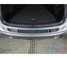 Volkswagen Tiguan 2017- Накладка на задний бампер (лист зеркальный) ( шт ) Артикул: VWTIG17-36