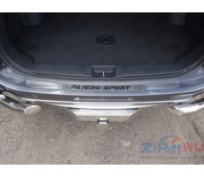 Mitsubishi Pajero Sport 2016 Накладка на задний бампер (лист шлифованный надпись Pajero Sport) ( шт ) Артикул: MITPASPOR16-08