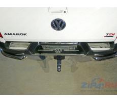 Volkswagen Amarok 2016- Накладки на задний бампер (лист зеркальный логотип Volkswagen) ( компл ) Артикул: VWAMAR17-53