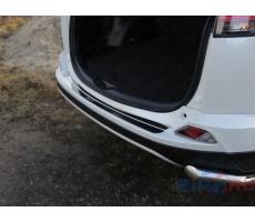 Toyota RAV4 2015- Накладки на задний бампер (лист зеркальный надпись RAV4) ( компл ) Артикул: TOYRAV15-08
